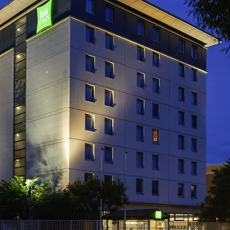 Ibis Styles Paris 3*