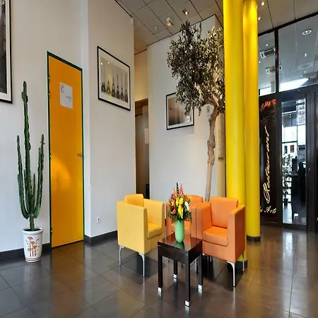 Hotel Ibis Styles Paris 3*