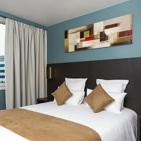 Ibis Styles Paris Hotel